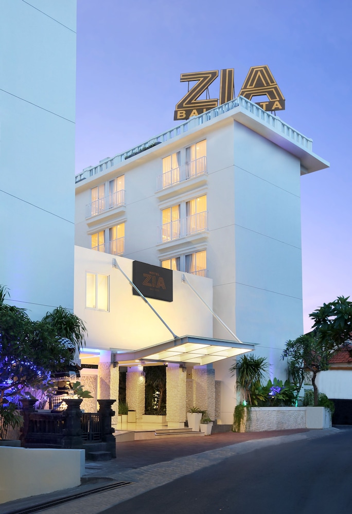 Zia Hotel Kuta 2/62