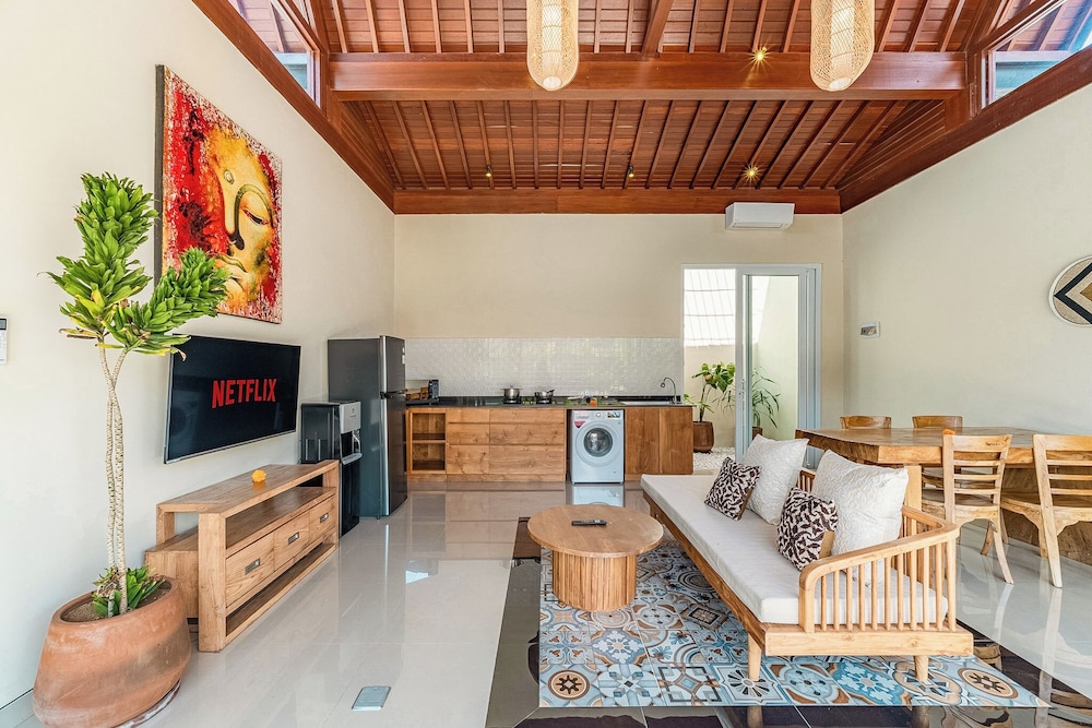 Svarna Suite Seminyak 46/62