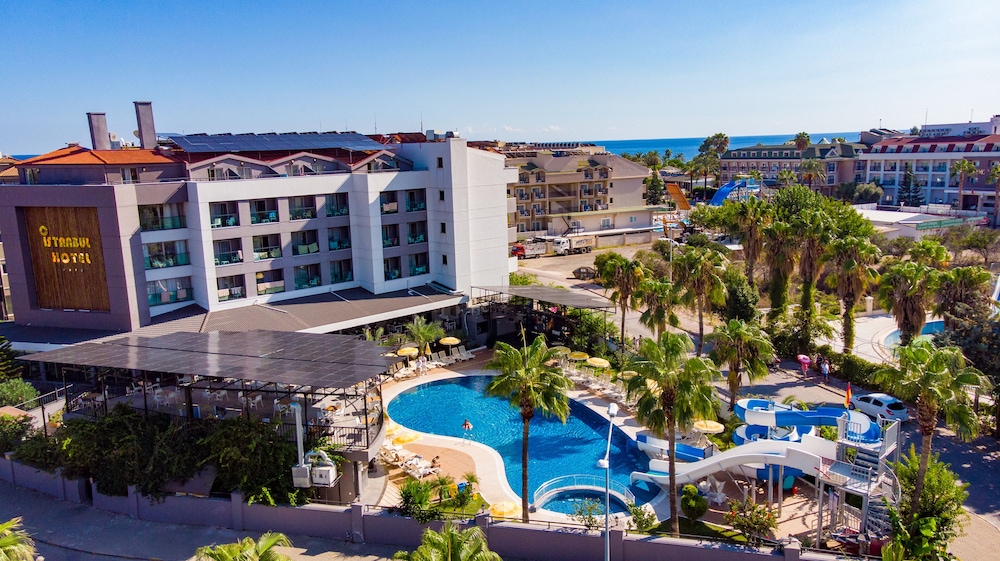 Istanbul Beach Hotel 5/50