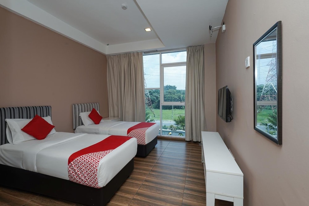 New Bangi Gateway Hotel 14/43