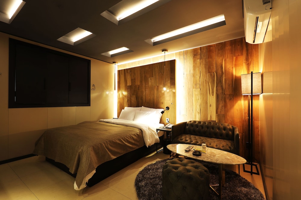 Rainbow Hotel 写真5