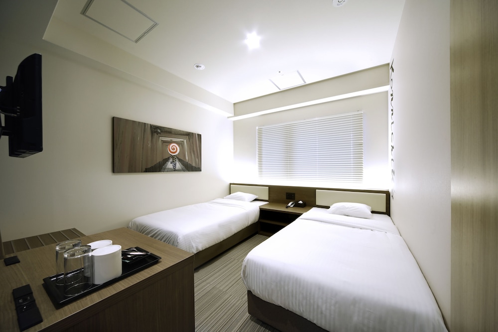 SUPERIOR, TWIN BEDS