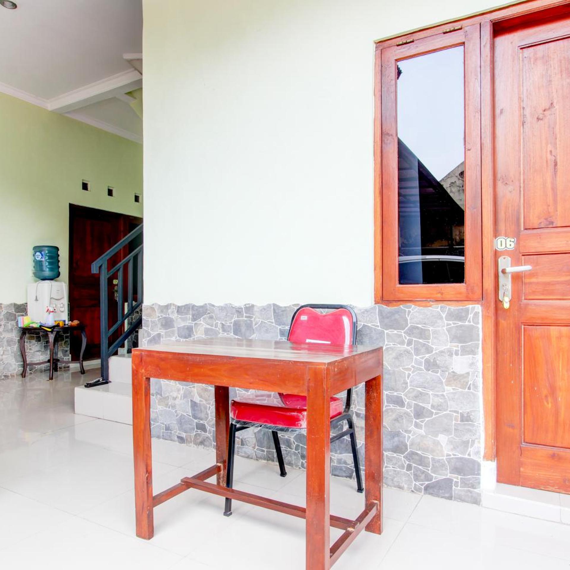 Hotel O Sleman Near Bandara Adi Sutjipto Formerly Joglo Sorogenen 10/32