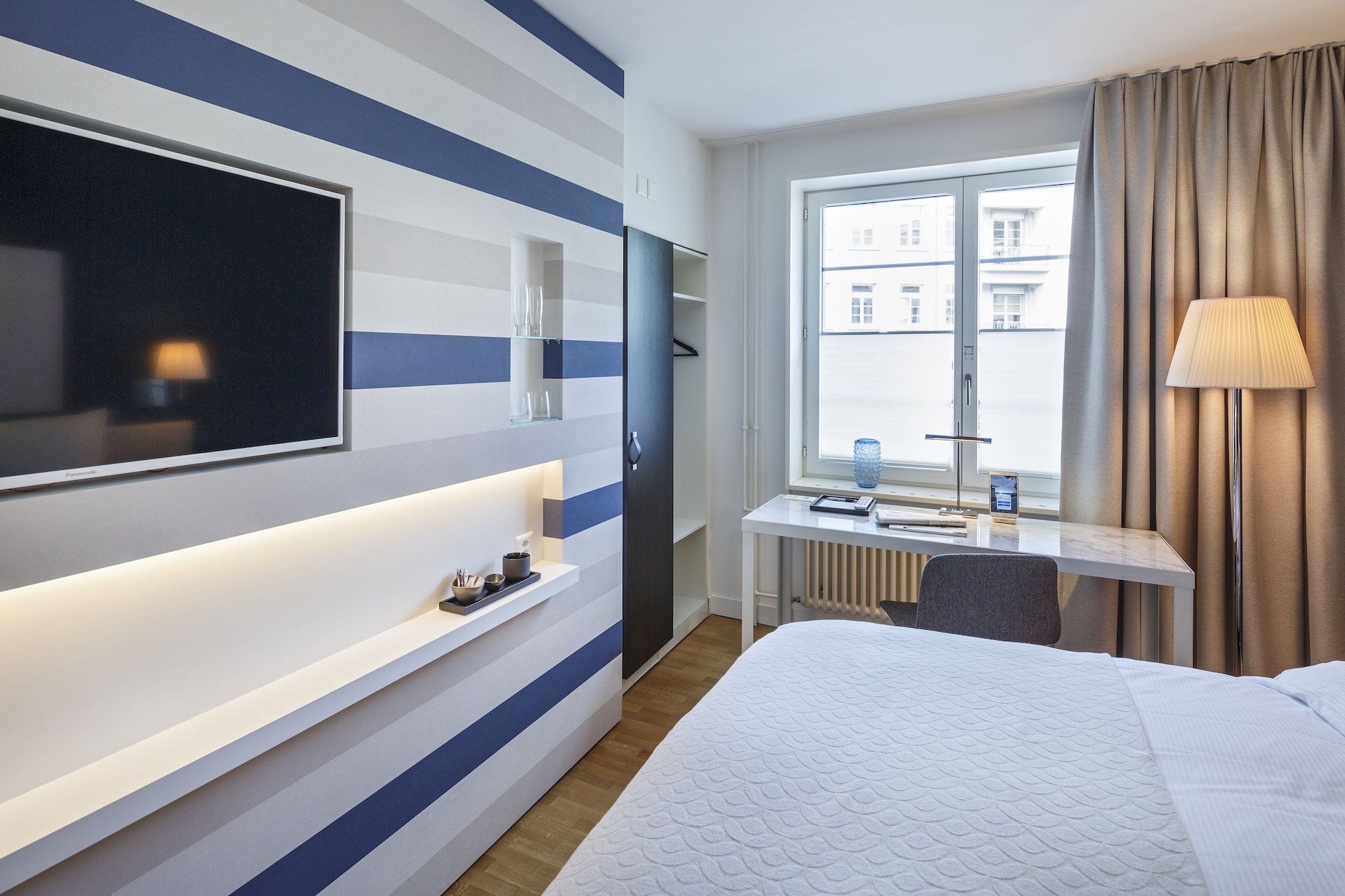 STANDARD, TWIN BEDS
