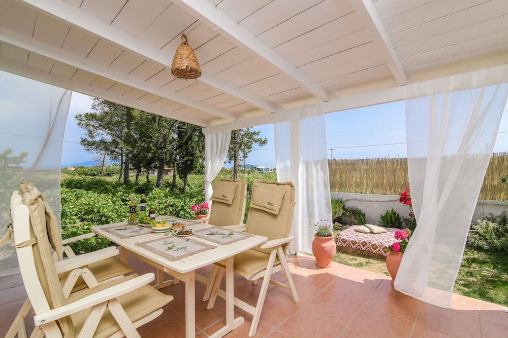 Villas Therianos 25/38