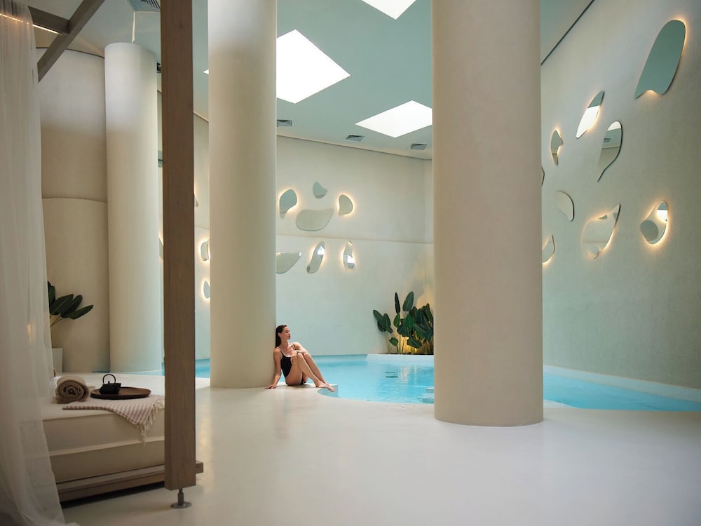 Cape Bodrum Luxury Hotel Beach 7/79