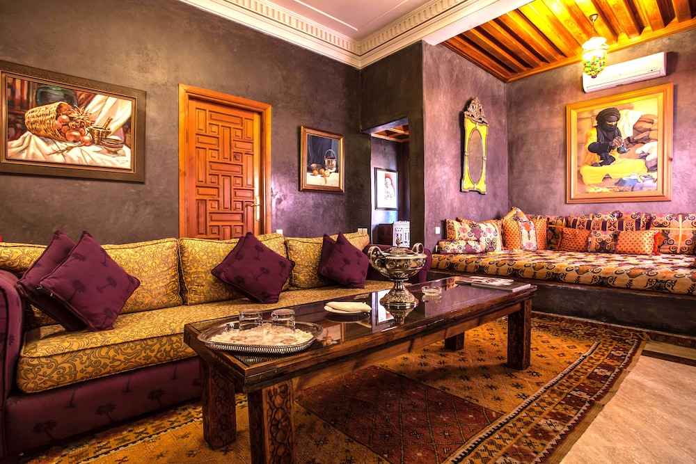 PALAIS MEHDI 27/50