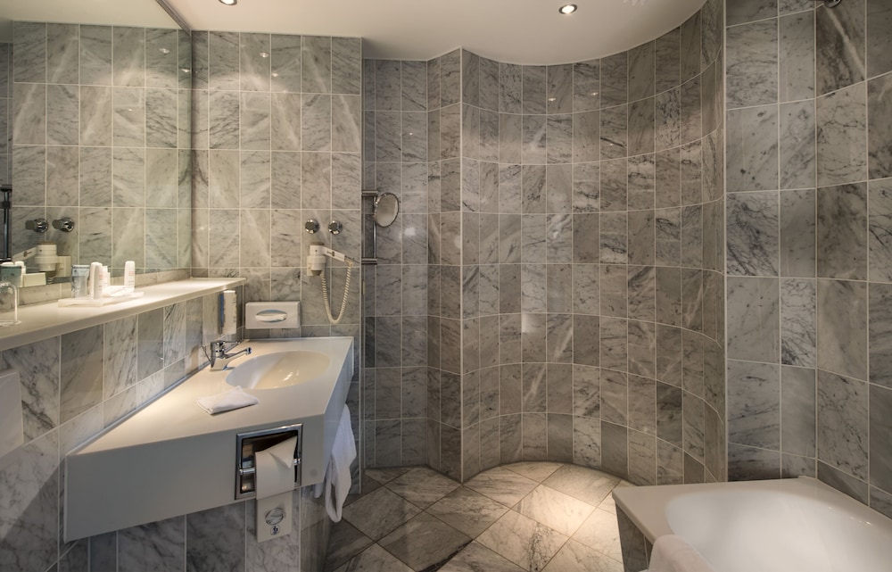 Radisson Blu Hotel, Halle-Merseburg 50/50