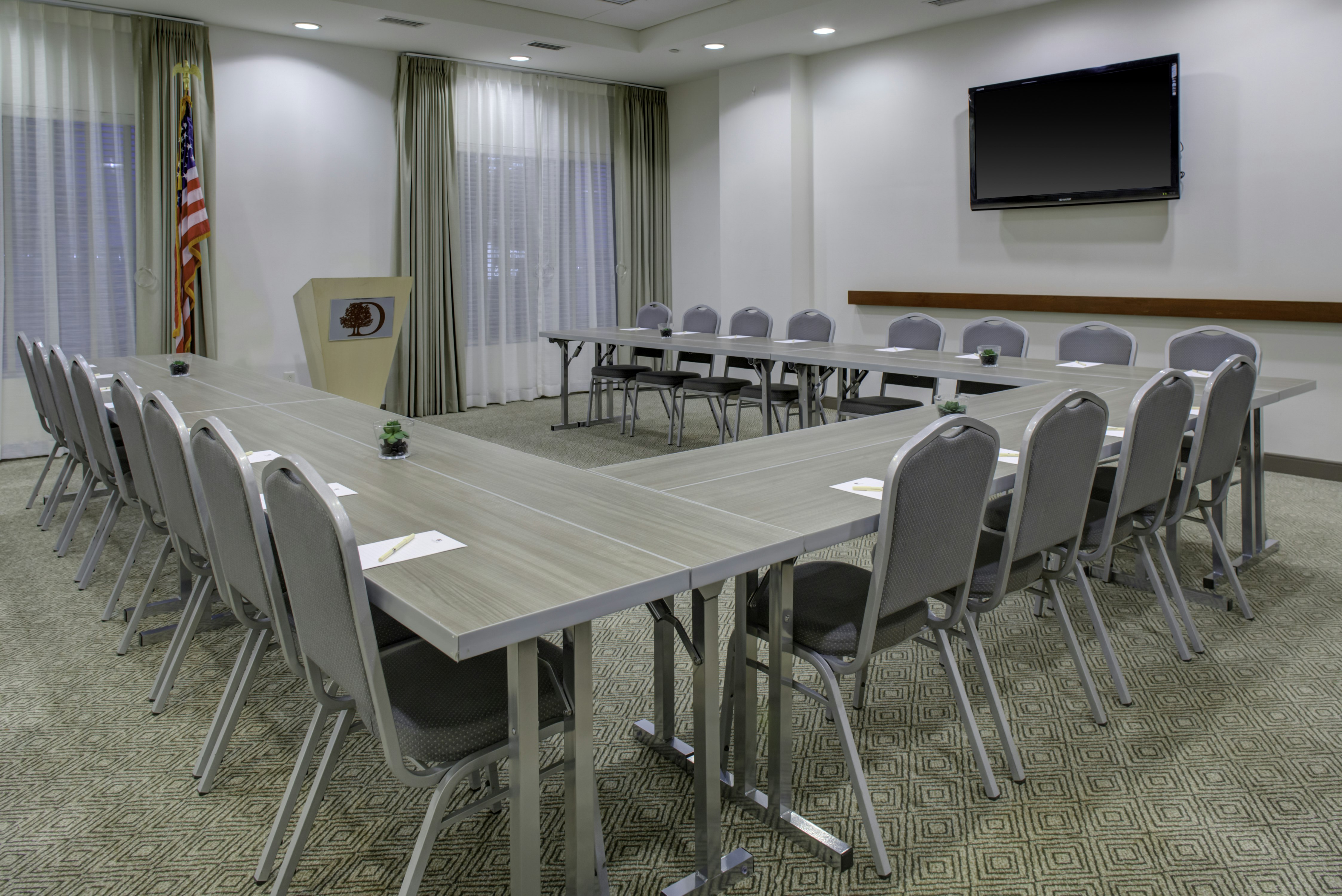 Doubletree By Hilton Hotel Biloxi 52/61