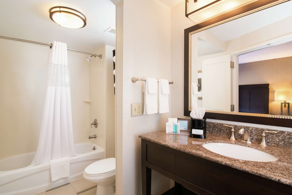 Hampton Inn By Hilton Shelton 19/53