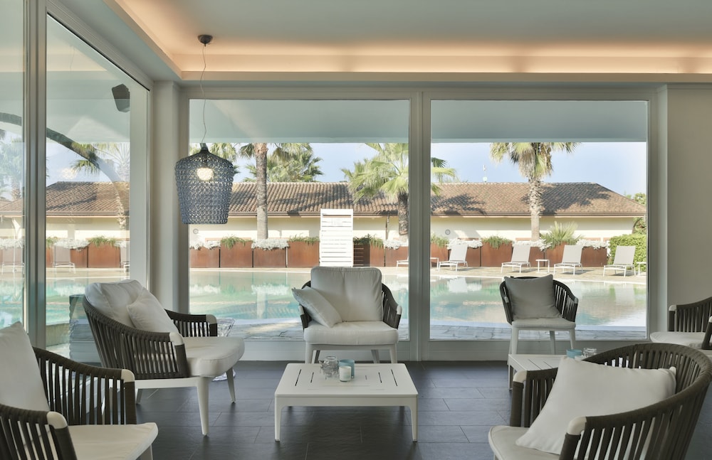 Paestum Inn Beach Resort 40/69