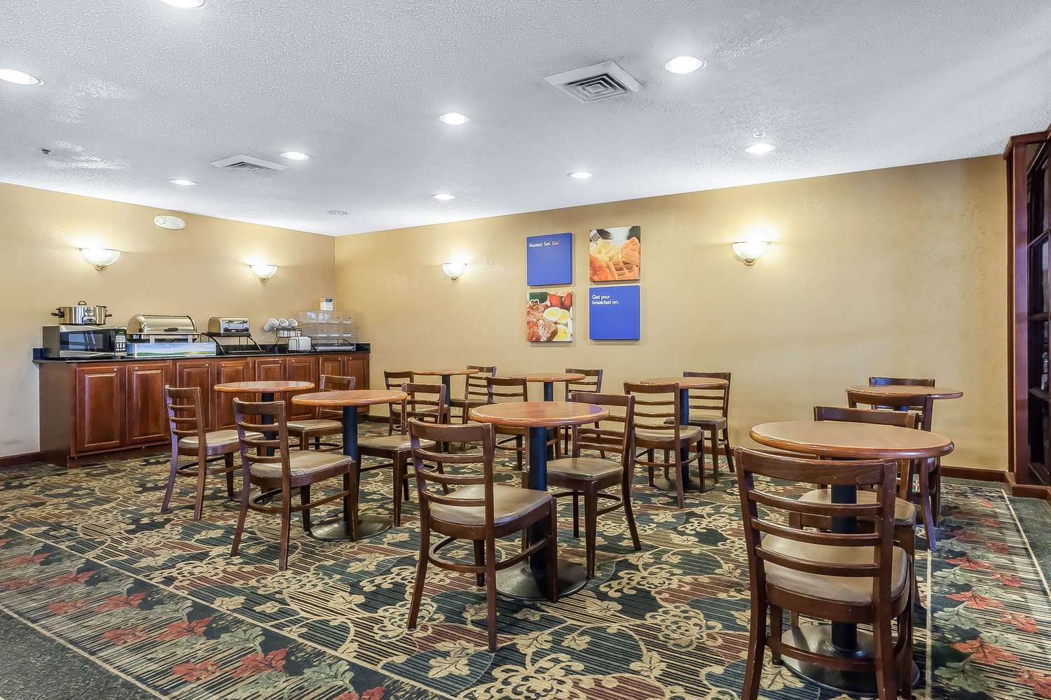 Comfort Inn Cleveland Airport 7/13