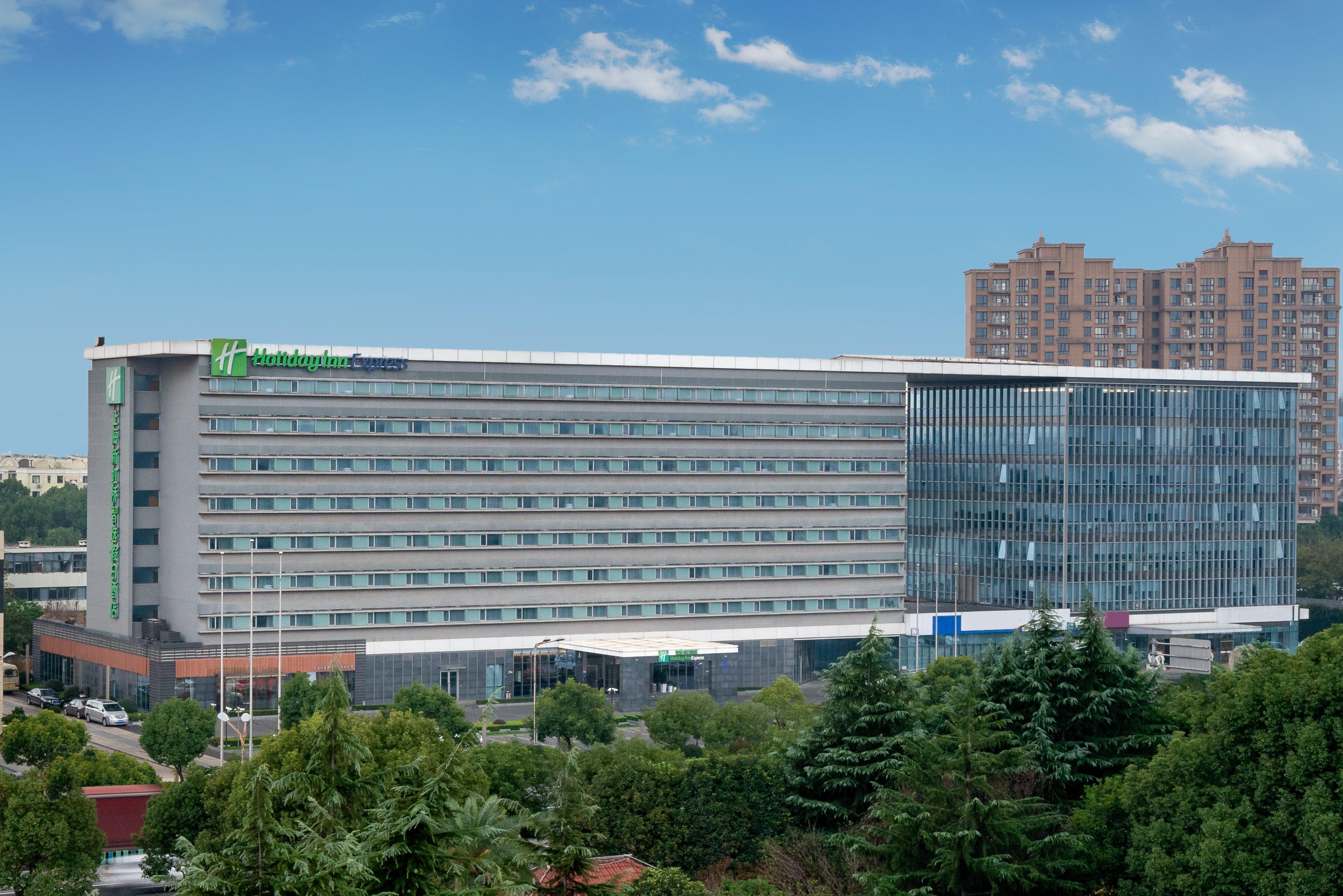 HOLIDAY INN EXPRESS SHANGHAI NEW HONGQIAO 4/30