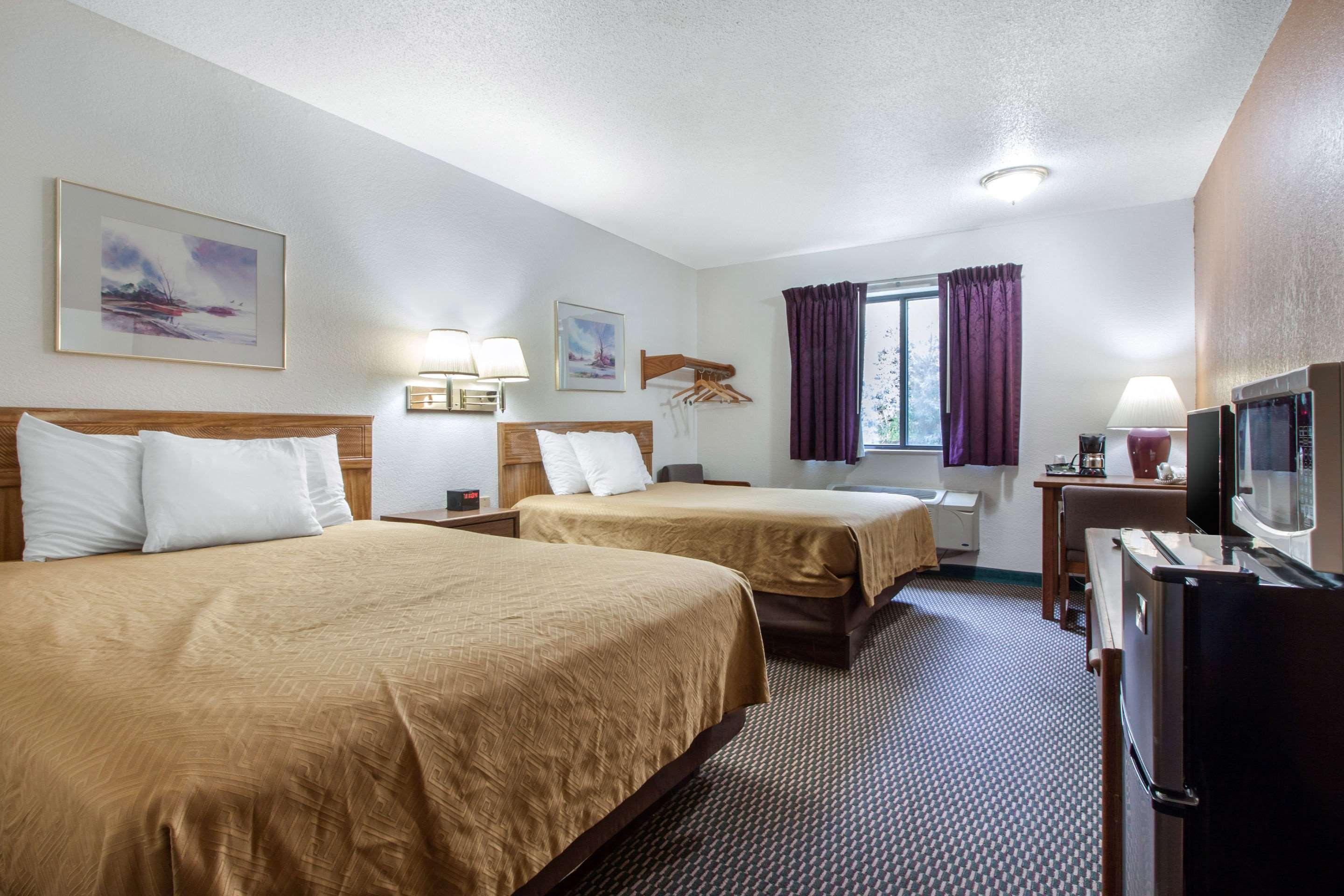Room, Quadruple, 2 Queen Beds