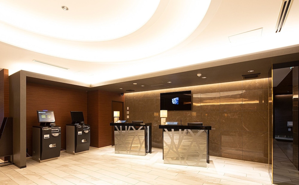 PLACE Hotel Ascot 10/61