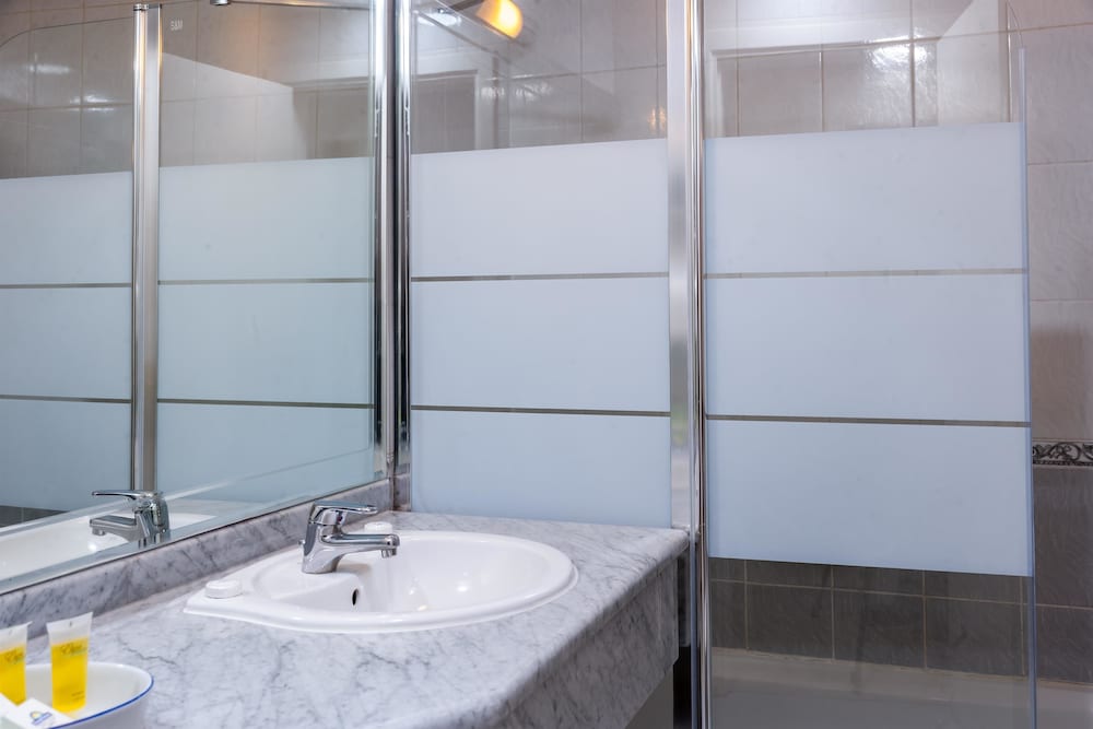 Days Inn by Wyndham Hotel Suites Amman 10/49