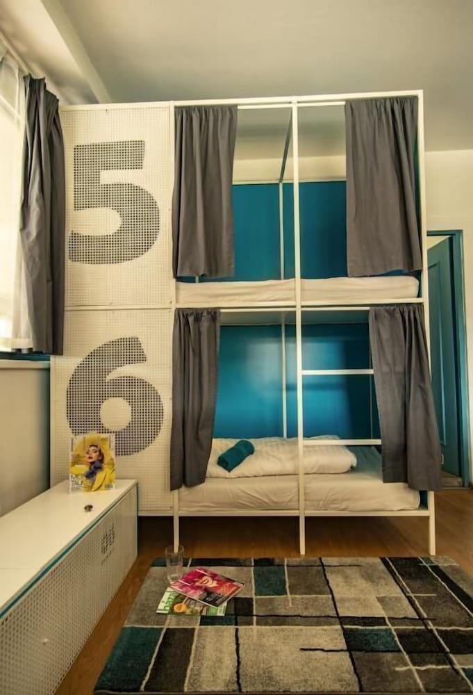 Absolut City Hostel Budapest 29/50
