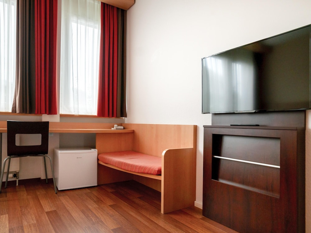 Ibis Luzern Kriens 42/59