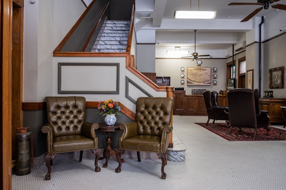 Gardner Hotel & Hostel 29/49