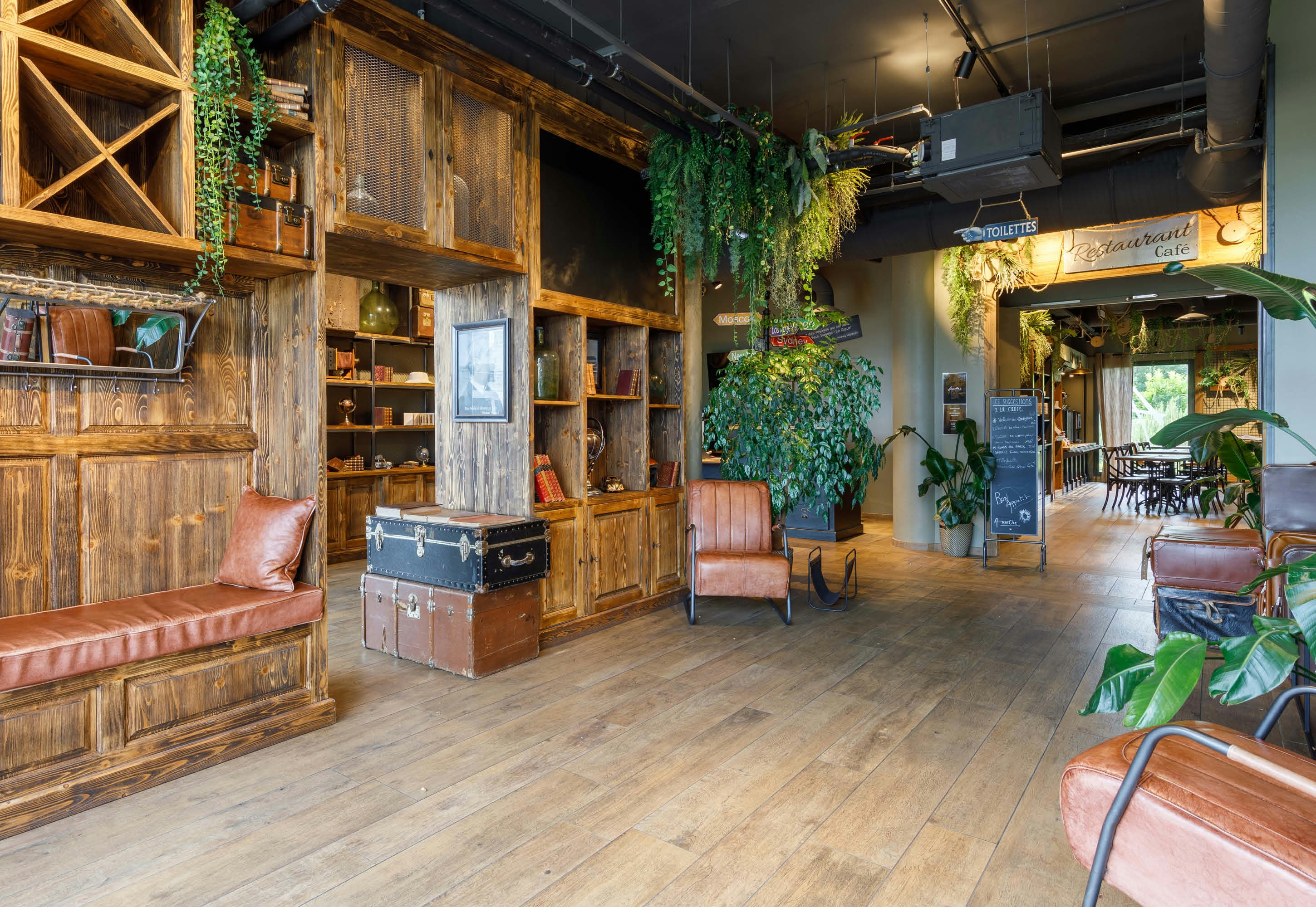 B&B HOTEL Clermont-Ferrand A71-A75 La Meridienne 7/30