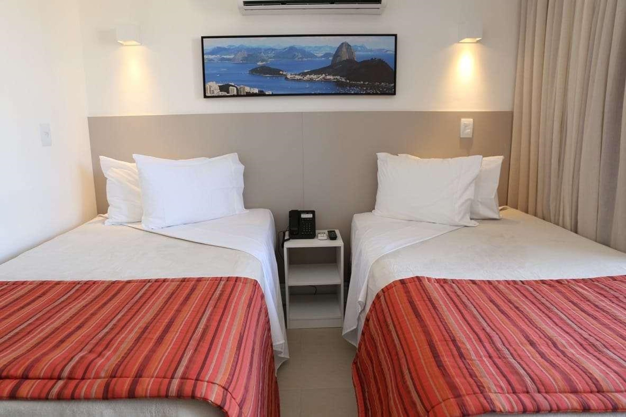Super, Luxury, Twin Beds