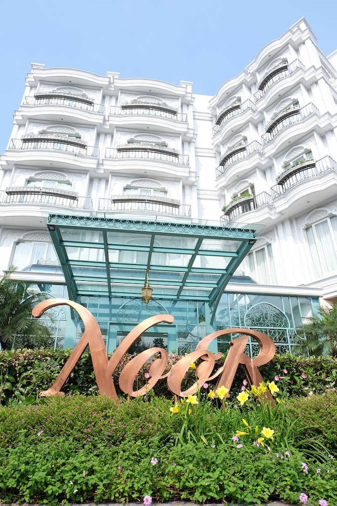 Noor Hotel 2/58