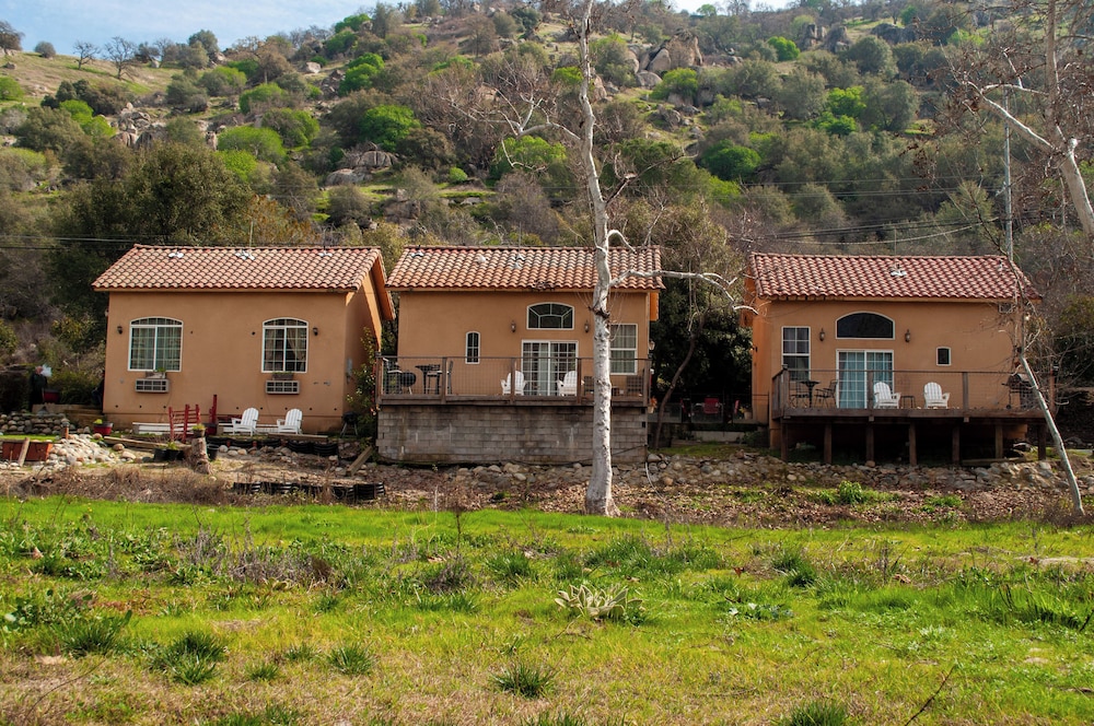 Sequoia Riverfront Cabins 60/71