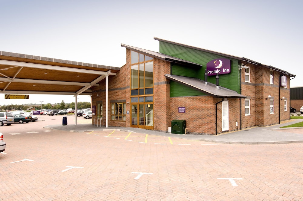 Premier Inn Hinckley 30/35