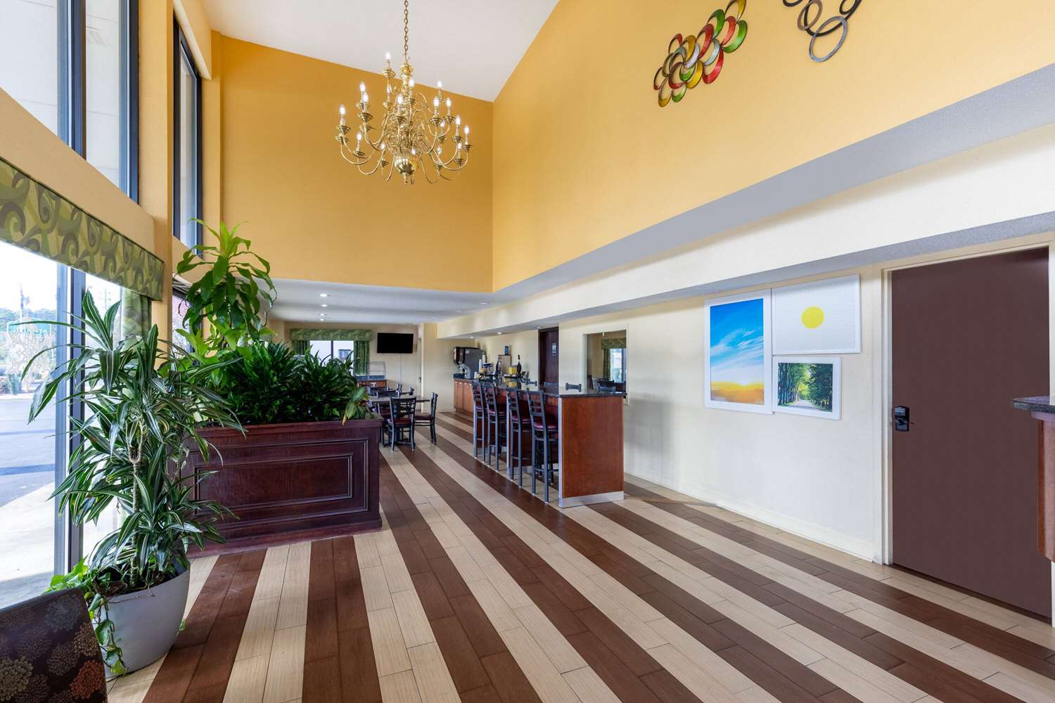 Days Inn by Wyndham Florence/I-95 North 15/42