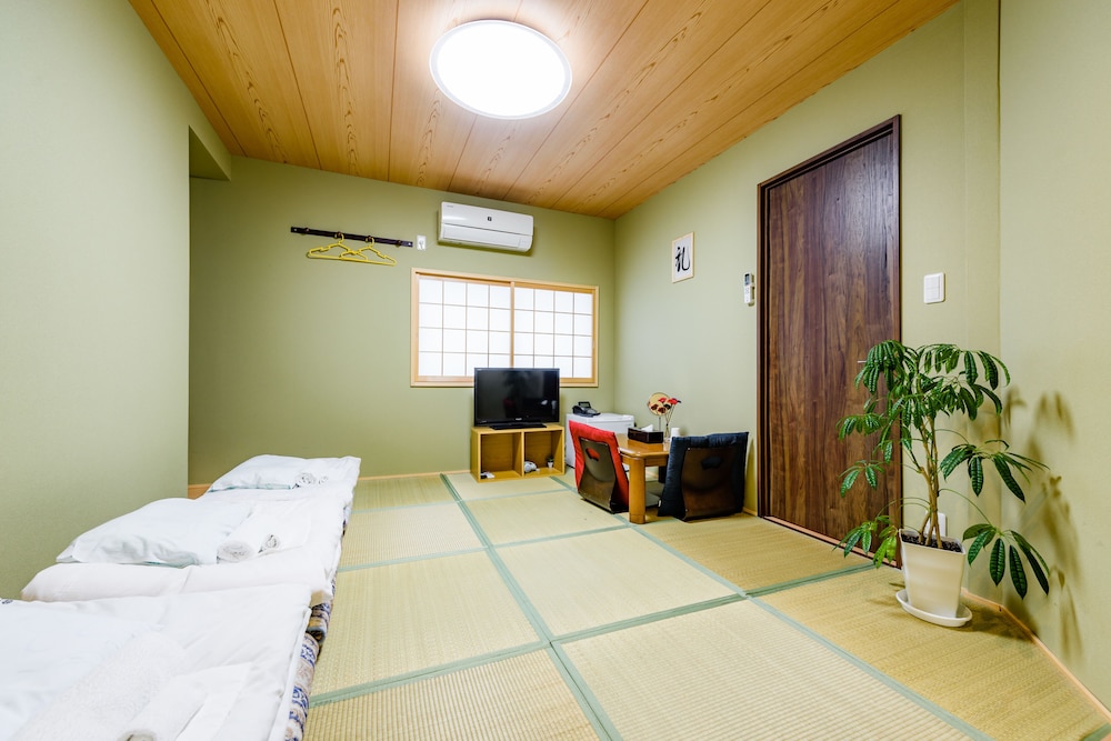 Wafu Ryokan Uehonmachi 5/24