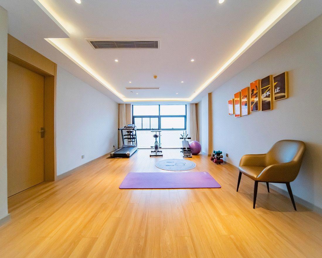 Magnotel (Tongxiang Shimao Center) 23/49