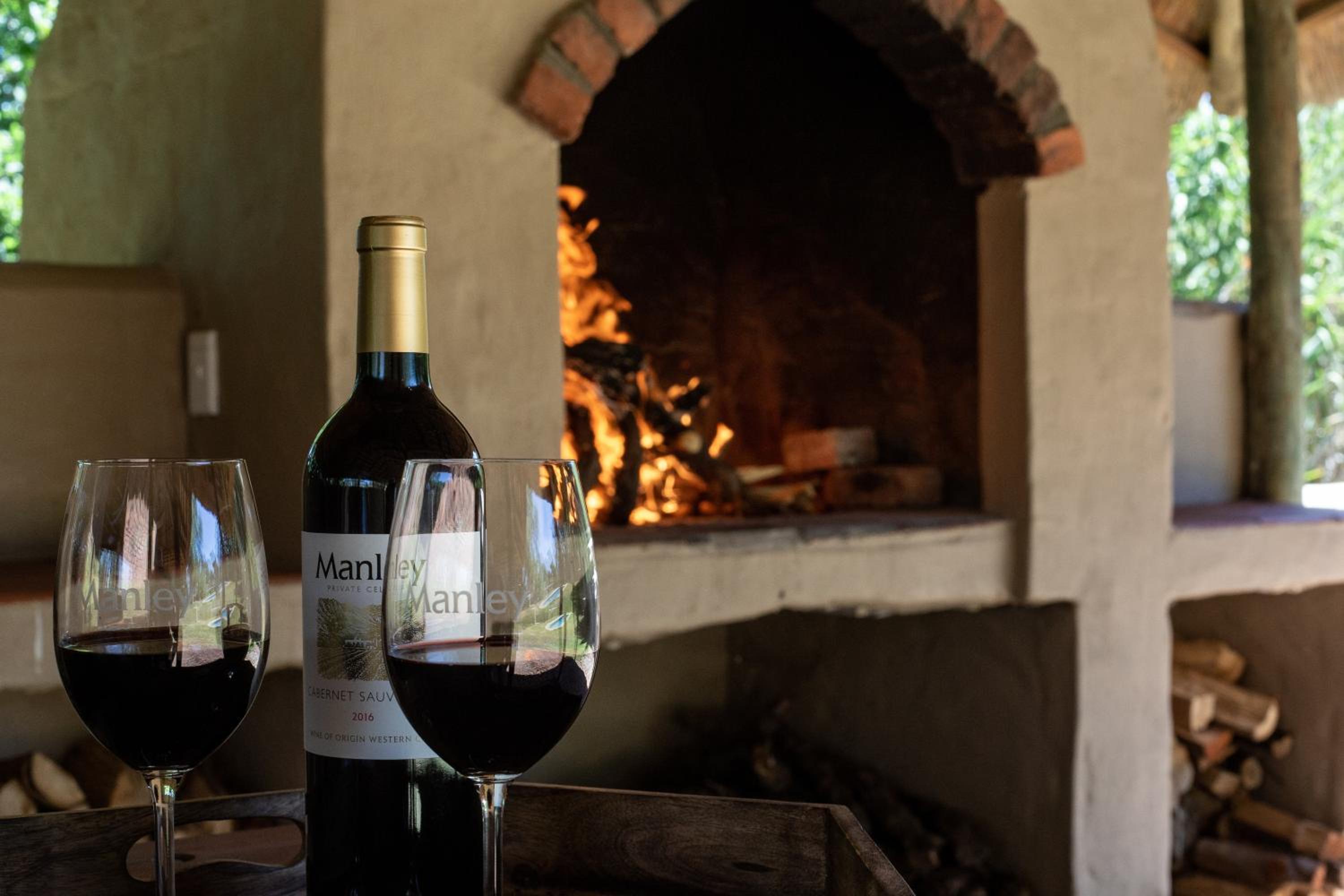 Manley Wine Estate 10/24
