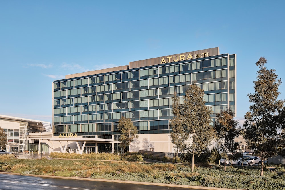 Atura Adelaide Airport Hotel 3/49