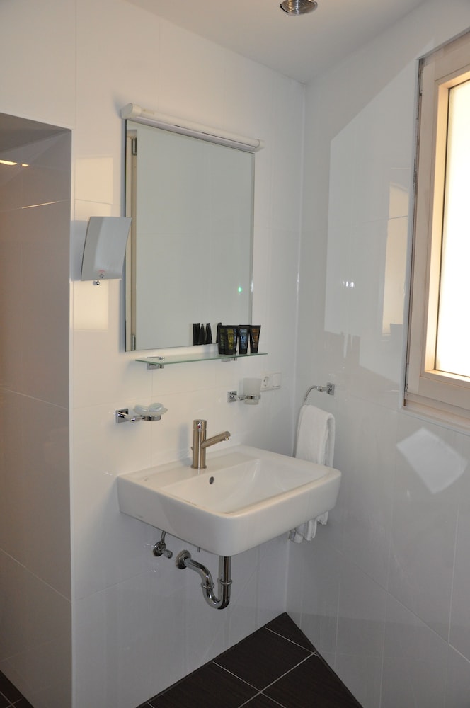 Batu Apart Hotel 48/50