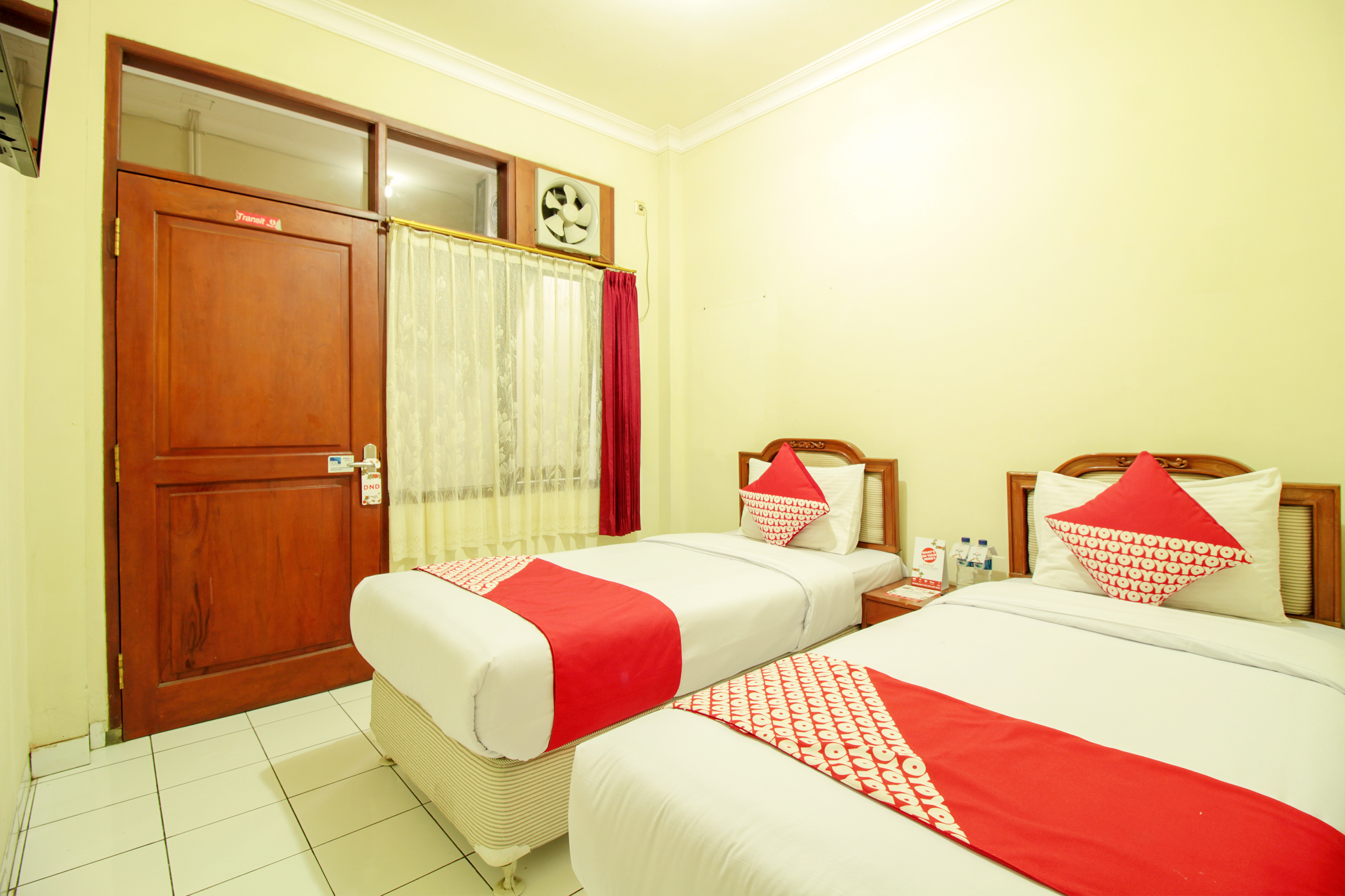 Hotel Astria Graha 9/17