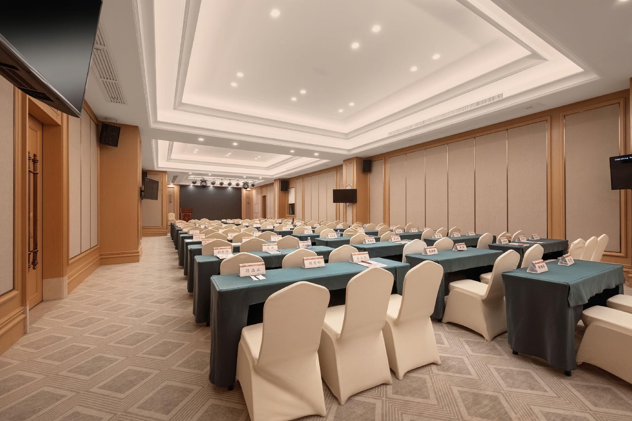 Vienna Hotel Foshan Nanhai Avenue Branch 40/50