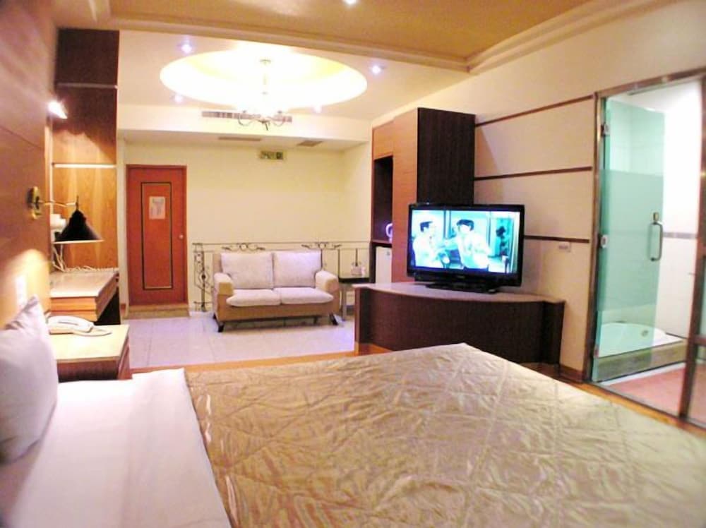 Changsing Business Motel 13/33