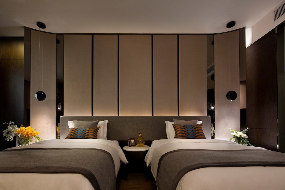 DeRUCCI Hotel 21/65