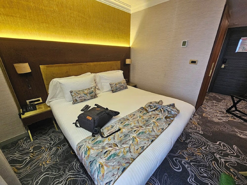 Hotel Saint Eugene 14/57