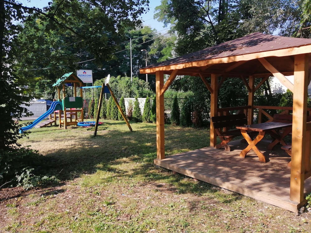 Hotel Zakliki 50/54