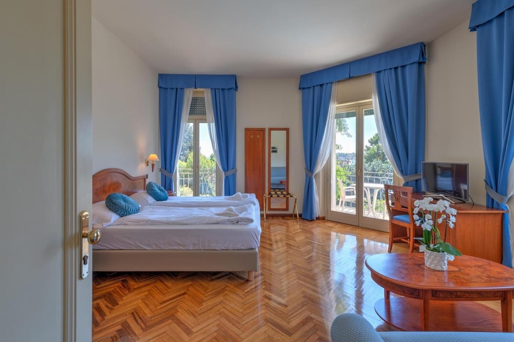 Hotel Villa Galeazzi 10/75