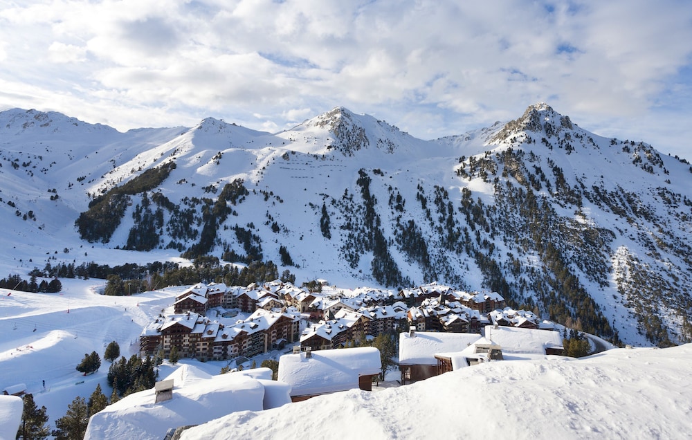 Hotel Club Mmv Les Melezes 46/50