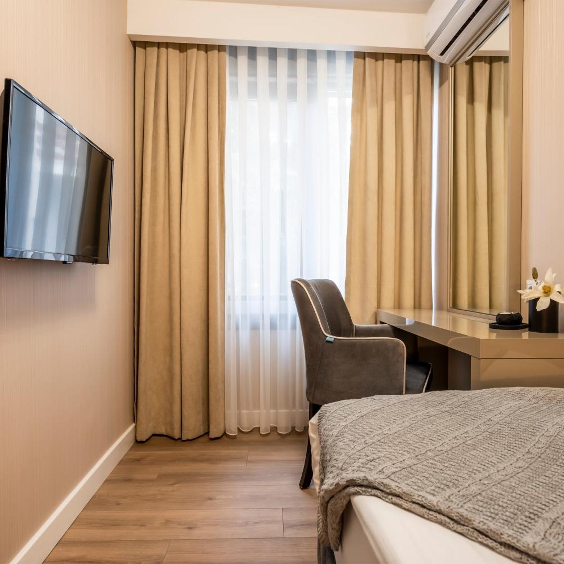 Executive, Suite, King Bed