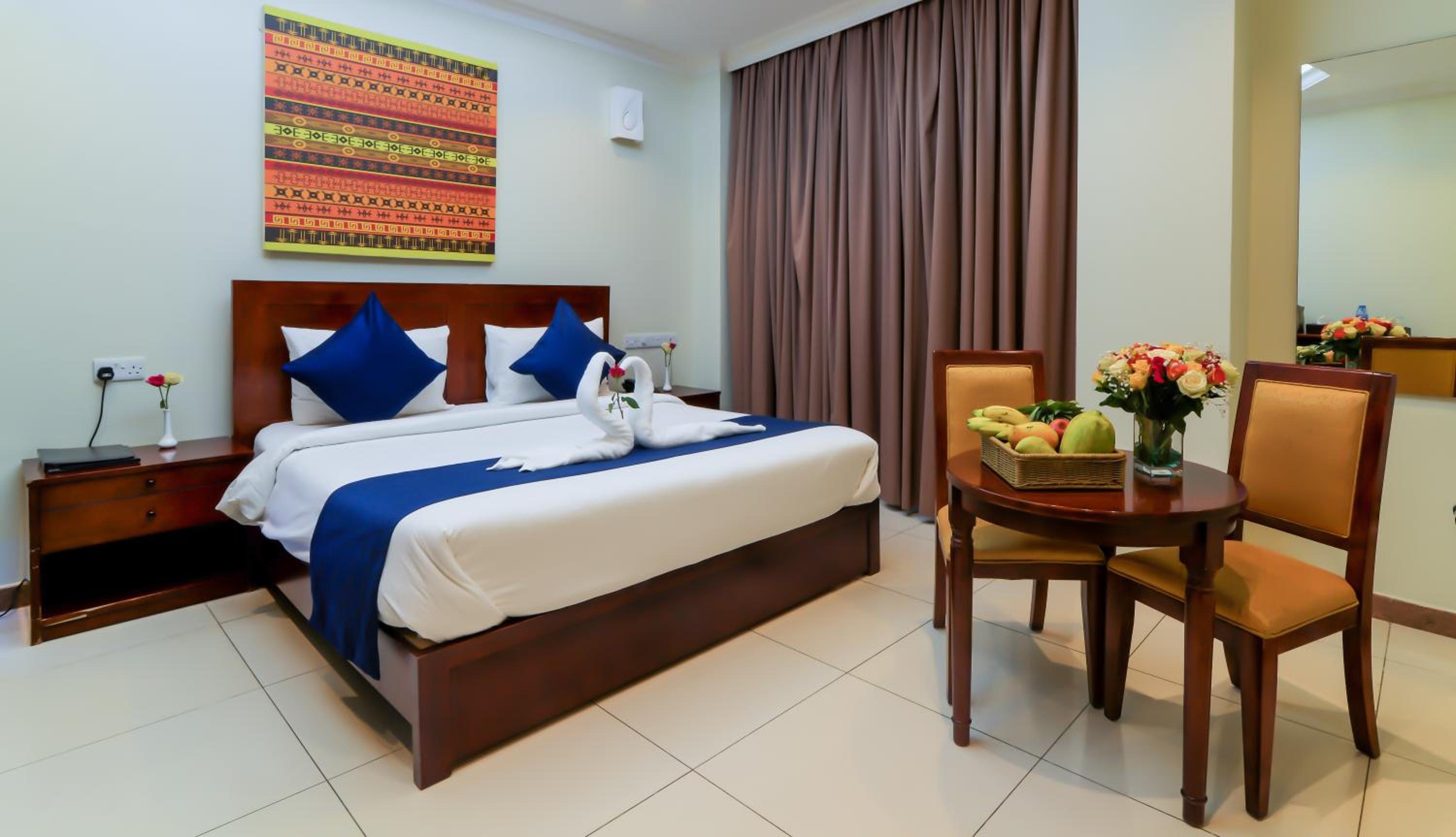 Studio, Tanzanite Executive Suites 7/10