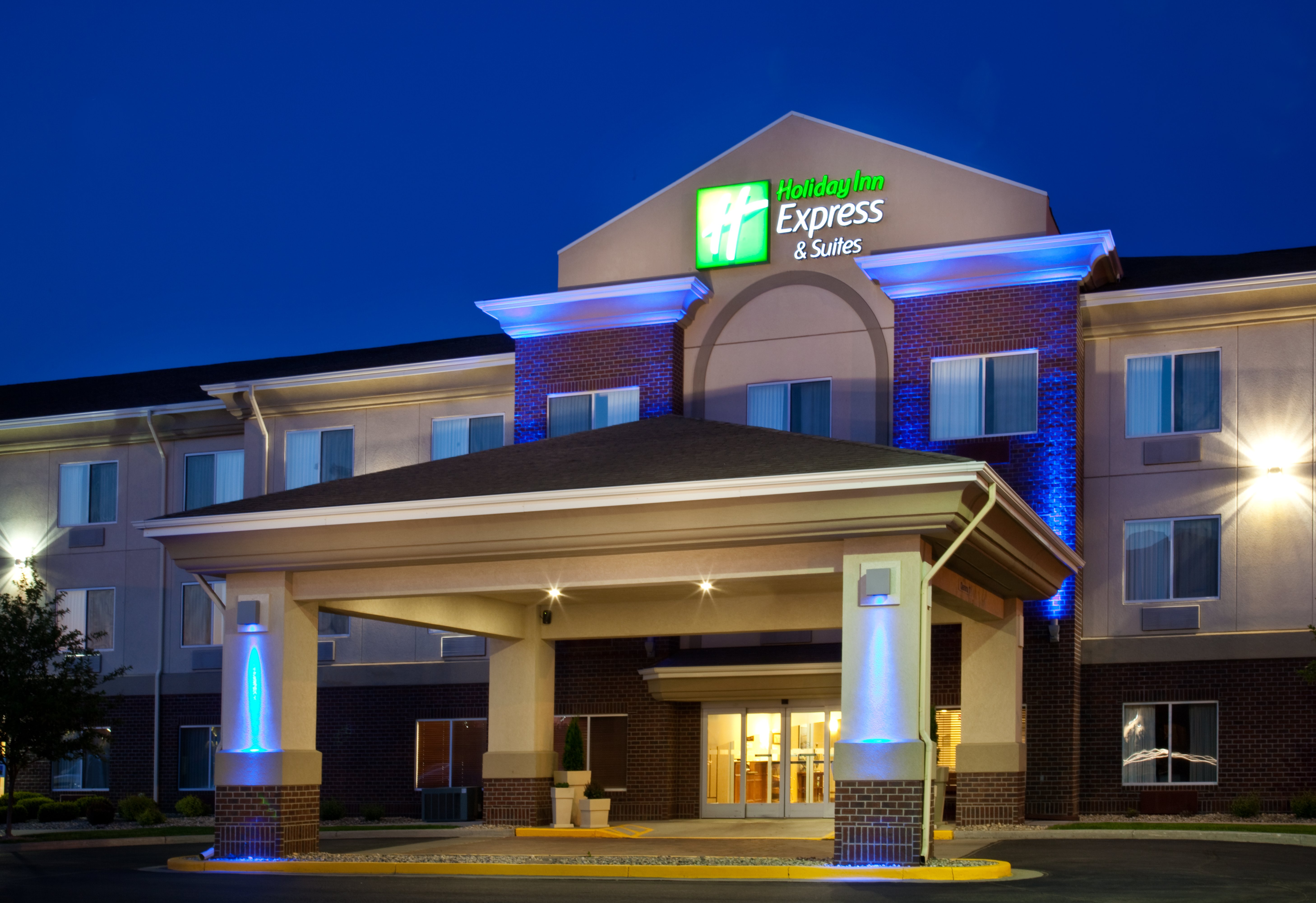 Holiday Inn Express Hotel And Suites Brookings 1/66