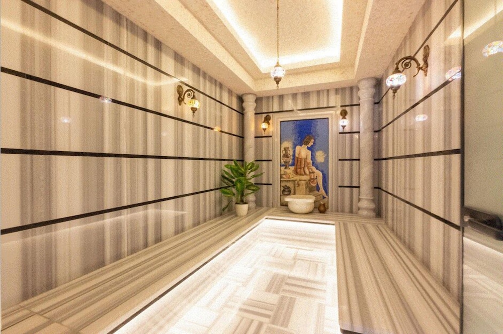 Rusel Park Residence 20/50