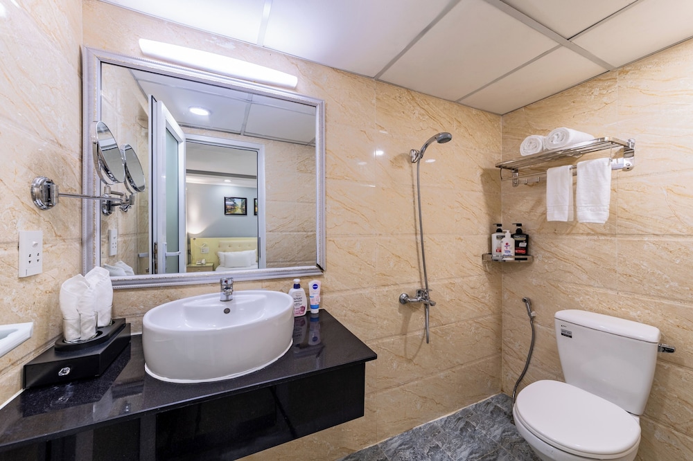 A25 Hotel - 251 Hai Ba Trung HCM 58/63