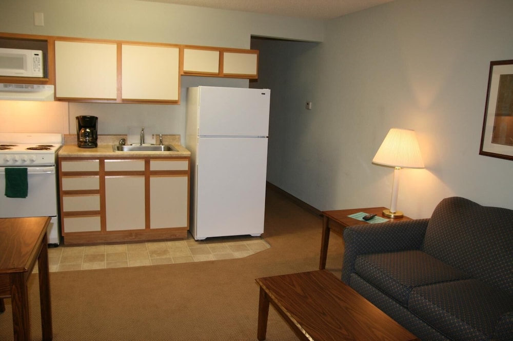 Affordable Suites Shelby 22/30