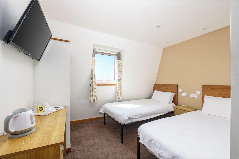 The Sandringham Hotel 21/48