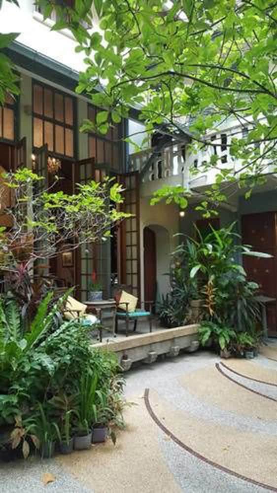 Ariyasomvilla Bangkok 62/68